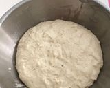 รูปขั้นตอนการทำที่ 2 ของ ขนมปัง Ciabatta ใส่พริกฮาลาพิโนกับเชดด้าชีส
