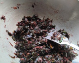 A picture of step 3 of Chaulai / Amaranth Saag.