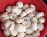 A picture of step 3 of Makhana Boondi Raita.