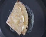 A picture of step 3 of Banana and Nutella tortilla wrap.