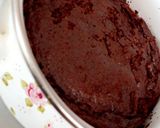 صورة لخطوة 5 من وصفة كــيكة الشوكولا 🍫ونكهة النسكافيه بسيطه جداً