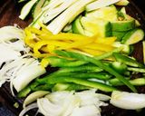 Foto del paso 1 de la receta: Salteado/salsa de verduras para acompañar... Fit