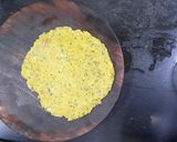 A picture of step 4 of Kadi patta mathri.