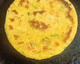 A picture of step 5 of Makki ki Roti.