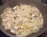 Foto del paso 2 de la receta: Pasta con pollo y berenjena