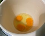 Une image de l'étape 1 de Gâteau cœur ultra moelleux aux figues fraîches et fruits secs.