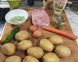 Foto del paso 1 de la receta: Patatas asadas rellenas de carne picada. 🥔🐮