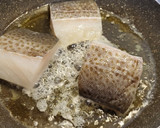 Foto del paso 5 de la receta: Bacalao a baja temperatura con almejas y patatas