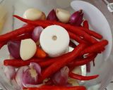 Foto langkah ke 4 dari resep Kentang Mustofa teri medan rebon.