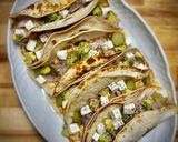 Foto del paso 5 de la receta: Chalupas poblanas —a nuestra manera—