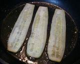 Foto del paso 3 de la receta Rollitos de calabacín rellenos