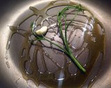 Foto del passaggio 3 della ricetta Tagliolini con cicale di mare e lupini