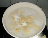 Foto langkah ke 2 dari resep Pentol Udang Goreng.