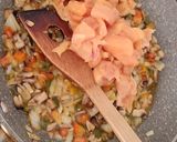 Foto del paso 3 de la receta Relleno de empanada de pollo