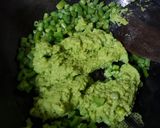 A picture of step 2 of Matar Kofta Curry.