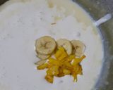 A picture of step 4 of Fruit cream bowl.