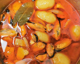 Foto del paso 3 de la receta: Mejillones en escabeche