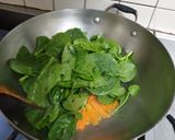 🌱春天烹飪趣🌸🥕紅蘿蔔炒落葵🥬的食譜步驟2照片