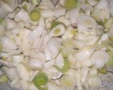A picture of step 2 of Kunna fish. 🐟.