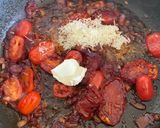 A picture of step 5 of Rocket sundried tomato rigatoni.