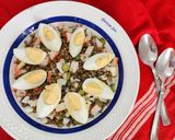 Foto del paso 6 de la receta: Ensalada de lentejas con palitos de cangrejo y huevo