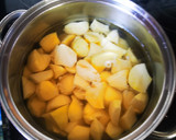 Foto del paso 1 de la receta: Patatas en ajopollo tipo Andalucía