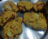 A picture of step 4 of Easy Cauliflower Cutlets.