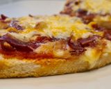 Foto del paso 4 de la receta Pizza de jamón serrano con pan de molde