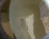A picture of step 2 of Szechuan chicken.