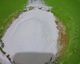 Foto langkah ke 3 dari resep Bolu pisang dua warna.