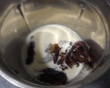 A picture of step 3 of Dates icecream.