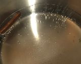 A picture of step 1 of Cinnamon green tea.
