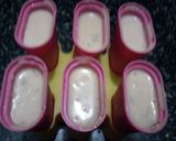 A picture of step 4 of Kesar Pista Kulfi.
