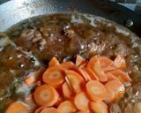 Foto langkah ke 5 dari resep Ayam Kecap Wortel simple.