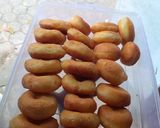 Foto langkah ke 10 dari resep Donat empuk tanpa ulen tanpa mixer.