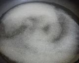 A picture of step 4 of Tricolour peanut katli.