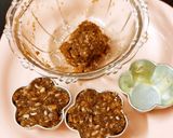 A picture of step 3 of Dates balls.