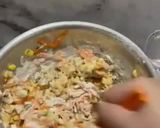 Foto langkah ke 2 dari resep Bakwan jagung wortel udang.