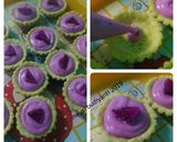 Foto langkah ke 16 dari resep Pie Coklat Buah Naga.