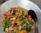 Foto langkah ke 6 dari resep Tumis Pelangi di Wajanmu 🌈.