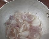 A picture of step 2 of Shahi Paneer.
