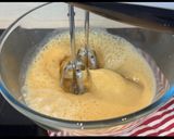A picture of step 3 of Cinnamon Apple Cake.