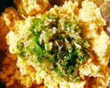 चना दाल भजिया और धनिया लहसुन की चटनी (chana dal bhajiya aur lehsun ki chutney recipe in Hindi) रेसिपी चरण 1 फोटो