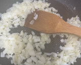 Foto del paso 1 de la receta: 598. Pastel de bacon y pollo (principal carne)