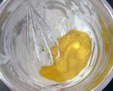 A picture of step 4 of Mango Mousse.