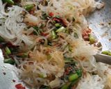 Foto langkah ke 6 dari resep ¹¹¹ Bihun Usus Ayam.