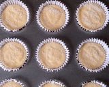 Foto del paso 3 de la receta: Muffins de dulce de leche😋