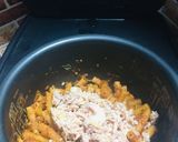 Foto del paso 3 de la receta: Tagliatelli en salsa Roja con Atún y Queso!