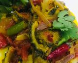 A picture of step 6 of Karele Pyaaz.