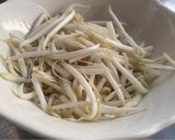 รูปขั้นตอนการทำที่ 2 ของ ก๋วยเตี๋ยวคั่วไก่น้ำแดง (เจ)